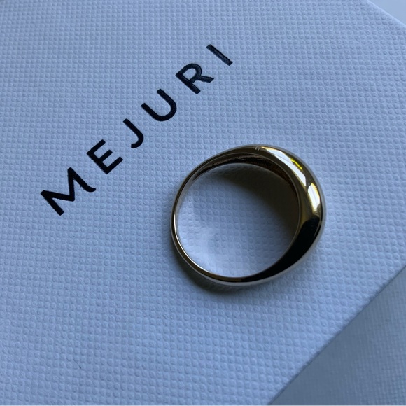 Mejuri Solid 14K Yellow Gold Thin Dome Ring - Picture 7 of 12